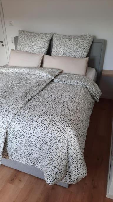 Neubau Ferienwohnung - Wallsbuell Wallsbull Dış mekan fotoğraf